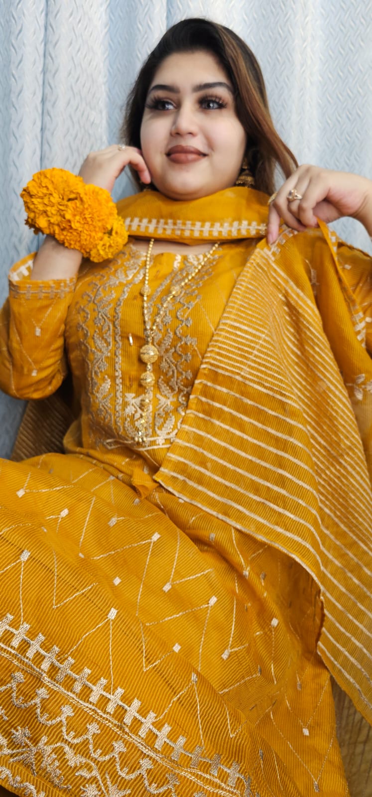 💛 আনরেডি থ্রি-পিস জামদানি – পারফেক্ট বসন্ত লুক 🌸